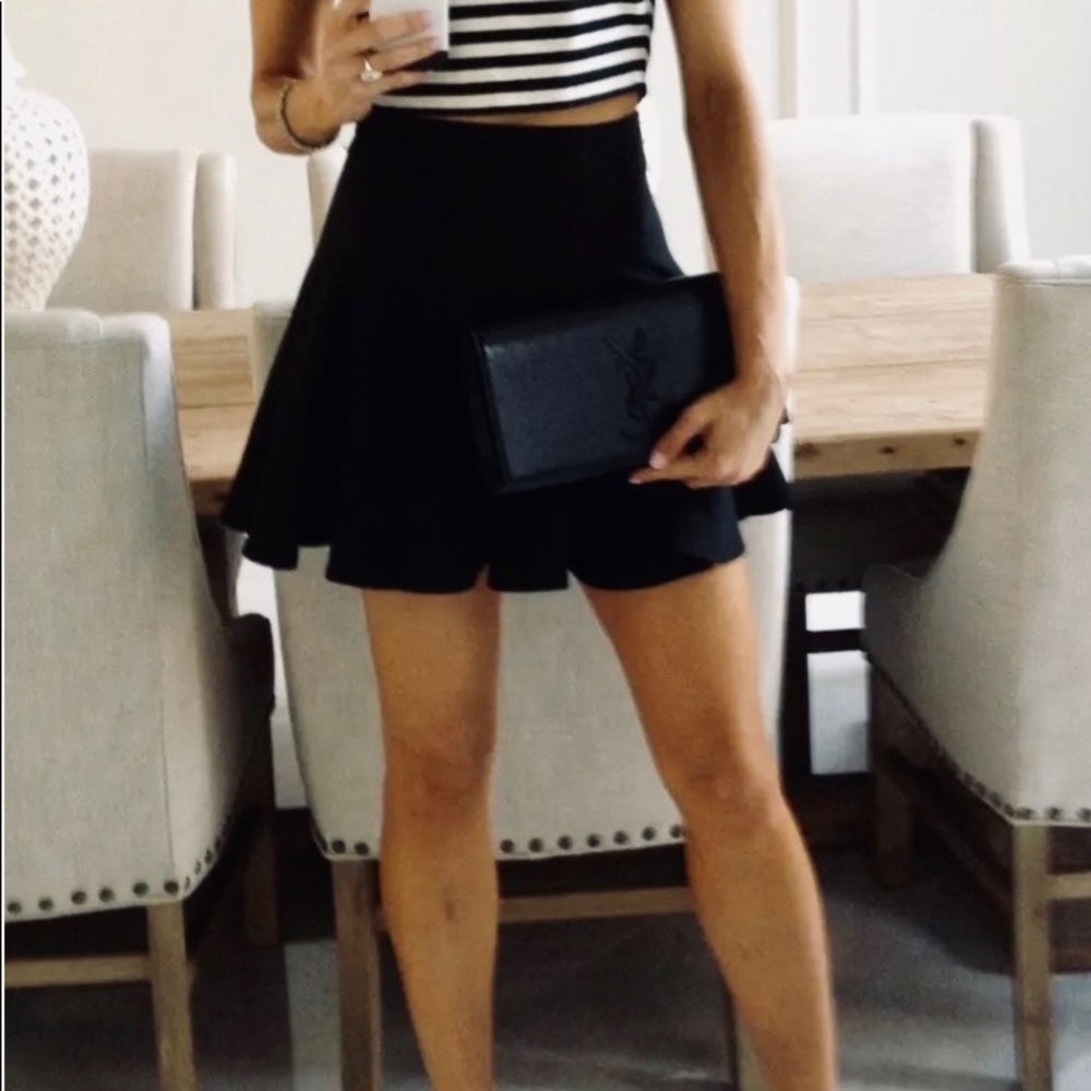 Alice Olivia Connelly Black White Crop Top S - Picture 8 of 9